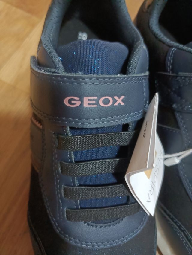 Geox 38