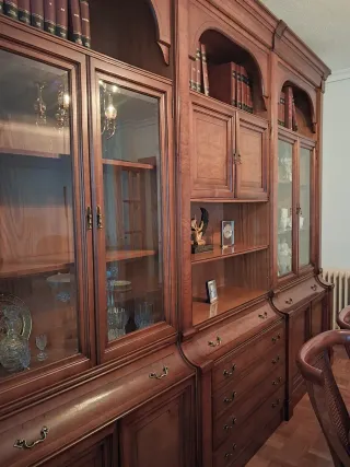 MUEBLE SALÓN+MESA+6 SILLAS+LÁMPARA+CORTINAS+RIEL