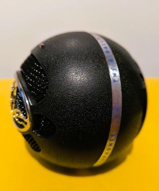 Mic Blue 8Ball - Estudio
