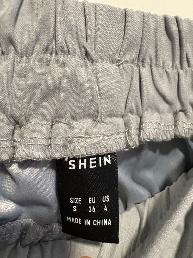 Pantalones cargo azul apagado 