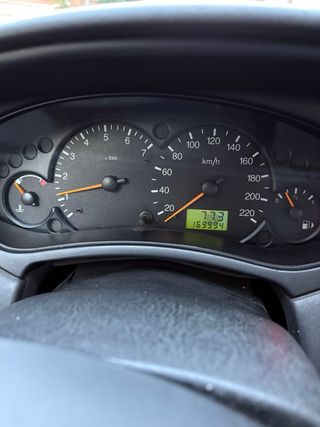 Ford Focus 2000