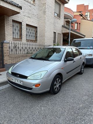 Ford Focus 2000