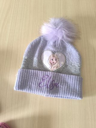 Conjunto gorro, braga y guates
Gorro Frozen