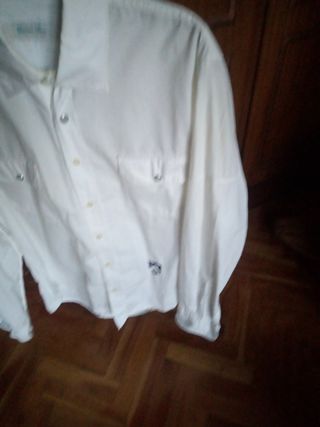 Camisa blanca caballero - Bolsillos