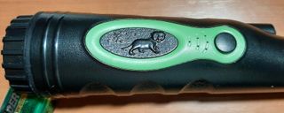 Detector de Metales portátil de uso manual