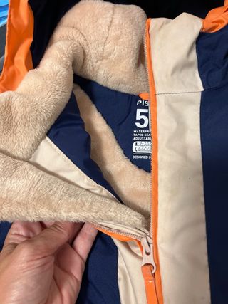 Conjunto de chaqueta y pantalón esquí azul y beige