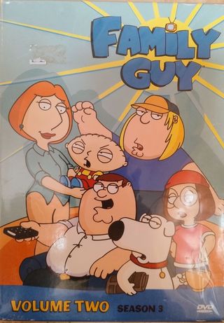 Lote 5 juegos PC y DVD Family Guy 