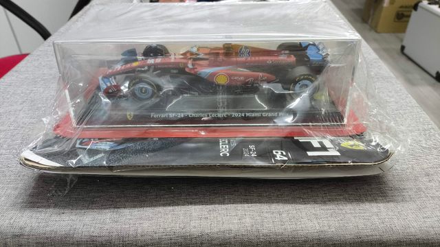 Ferrari SF-24 Leclerc 1:24 - GP Miami