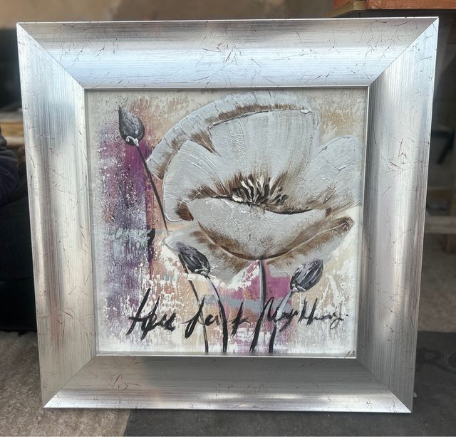 Cuadro decorativo blanco y plata