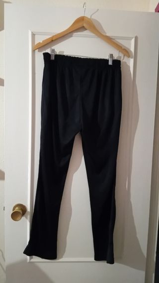 Pantalón deportivo OMC negro