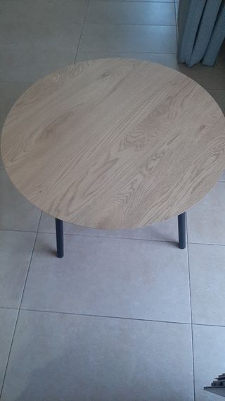 Mesa café redonda - madera y metal