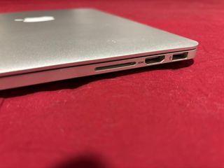 MacBook Pro Retina i5 Plata