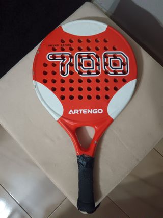 Pala pádel Artengo usada