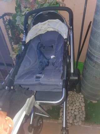 Carro bebé ligero nuevo
