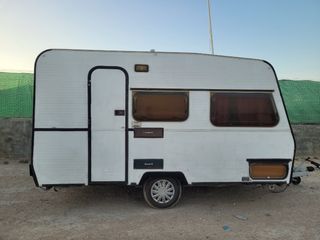Caravana con documentación española 750kg 