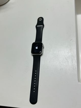 Apple Watch Serie 4 - Negra y Plata
