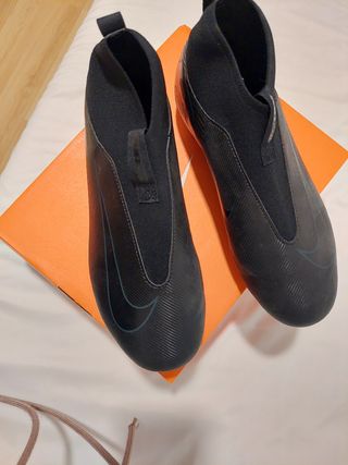 Botas fútbol tacos Nike 