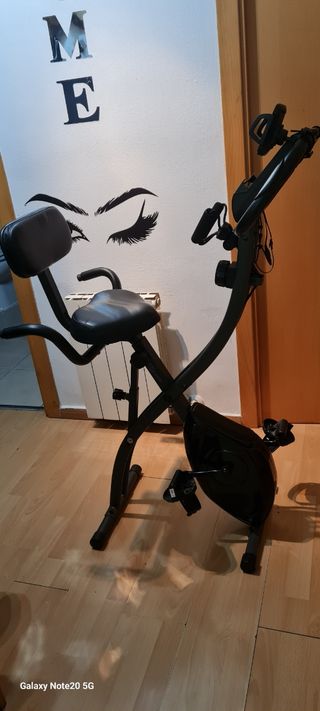 Bicicleta estática plegable