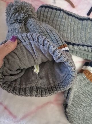 Conjunto Invierno: Gorro, Bufanda y Guantes