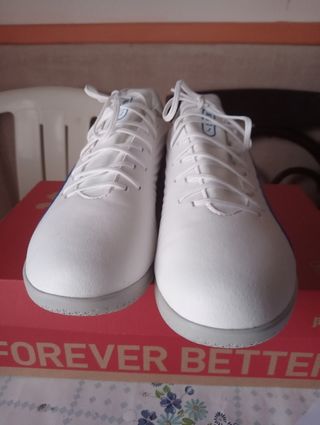 Zapatillas Puma fútbol sala - Talla40 tallan poco