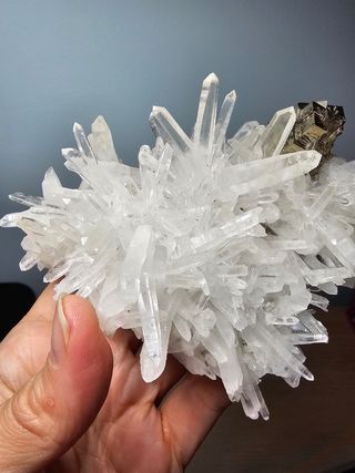 MINERALES: Cuarzo & Pirita