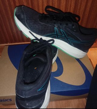 Zapatillas Asics talla 39