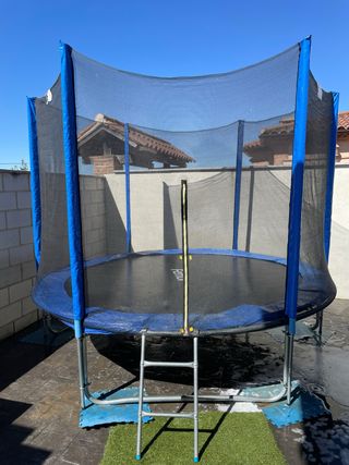 Cama elástica infantil