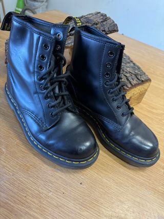 Dr. Martens anfibi pelle nera
