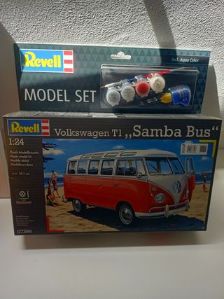 Maqueta Volkswagen T1 Samba Bus 1:24