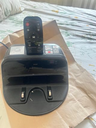 Robot aspirador LG HomeBot / animales