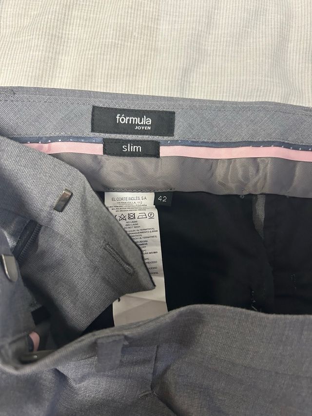 Traje Gris - Chaqueta y Pantalón