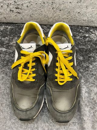Zapatillas deportivas verde oliva marca voile blan