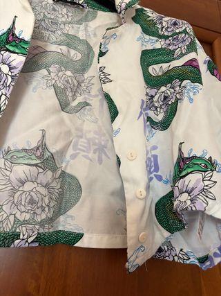 Camicia corta - serpenti - fiori