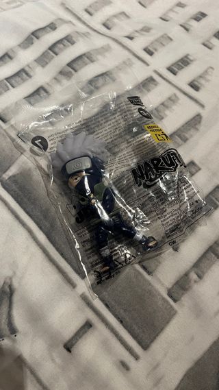 Figura Kakashi x Burguer King (LEER)