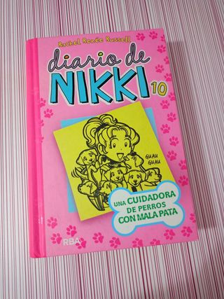 Diario de Nikki 10 - Una cuidadora de perros co...
