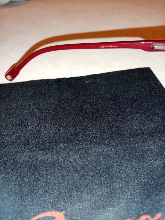 Occhiali da sole Alfa Romeo