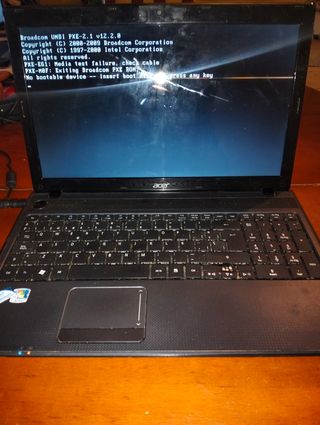Portátil Acer Aspire 5745 i5