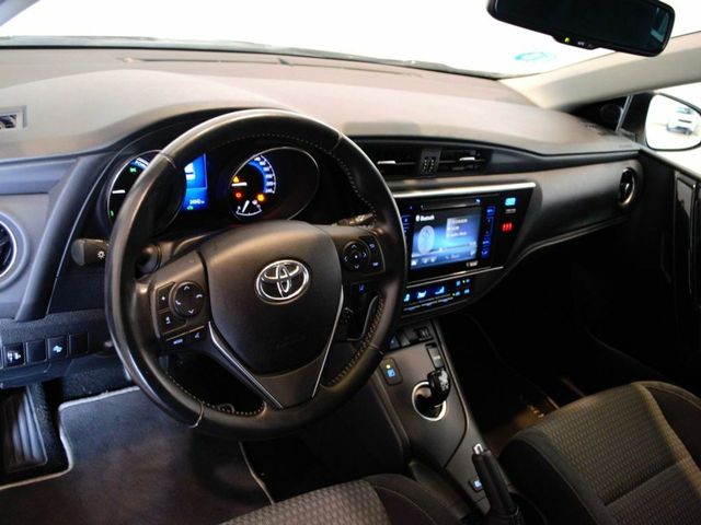 Toyota Auris 1.8 140H Hybrid Advance
