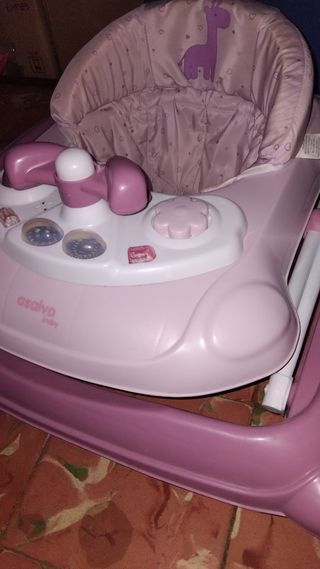 Correpasillos asalvo baby niña 15€