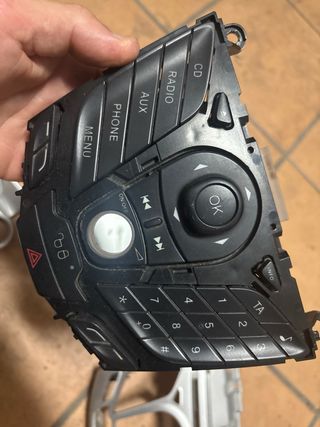 Panel radio Ford Fiesta - 4 piezas