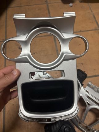 Panel radio Ford Fiesta - 4 piezas