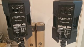 HeadRush FRFR 108 + trípodes