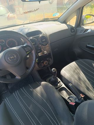 Opel Corsa 2011