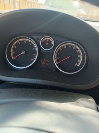 Opel Corsa 2011 Eco mediambiental
