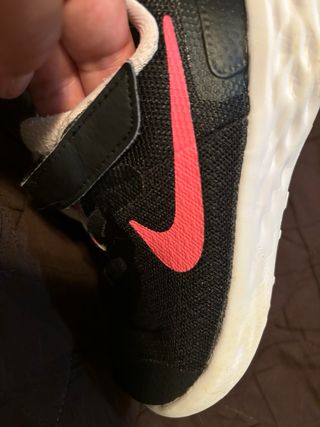 Zapatillas Nike niña talla 26
