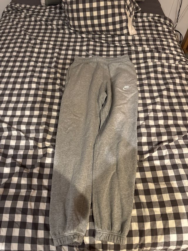 Pantalones Nike Gris - Talla M