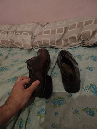 Zapatos clásicos marrones