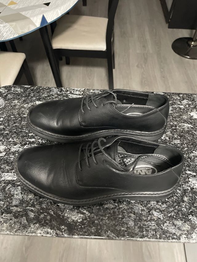 Zapatos negros caballero