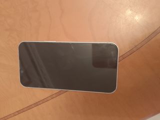 iPhone 13 mini- telefono rosa