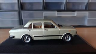 Seat 132-2000 (1975) Altaya 1:43
